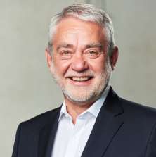 Frank Beyer 24
